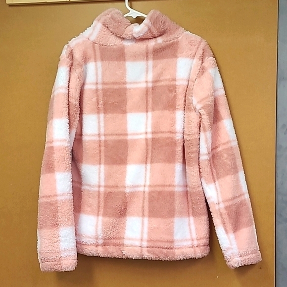 Daisy Fuentes Size M Blush Pink Plaid Faux Fur Fuzzy Mock Neck Pull Over Sweater - Picture 2 of 8